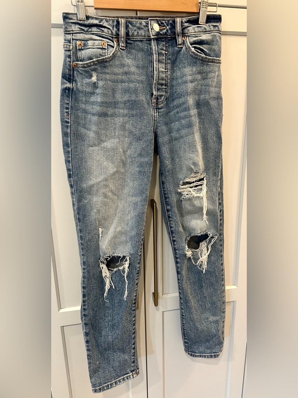 Daze Denim Women's Original High Rise Mom Jeans Distressed